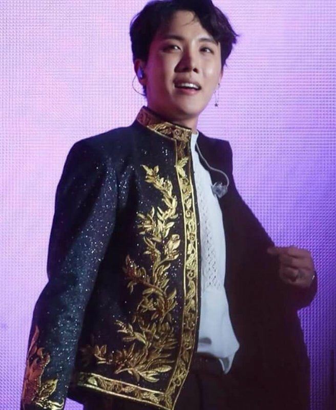 he's so INTIMIDATING 