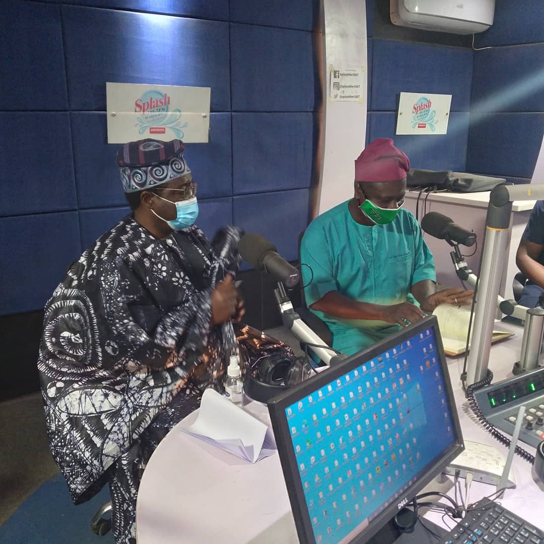 cunlexie's tweet photo. Ogun State Commissioner for Agriculture, @adeola_odedina on #ICTLive with @uzortalks & @cunlexie
Click the link below to watch the interview & see how Hon. Comm. emphasized the use of ICT to Agricultural sector with 4th industrial revolution standard https://t.co/bNsE2g2GDD https://t.co/LdAssnjbkg