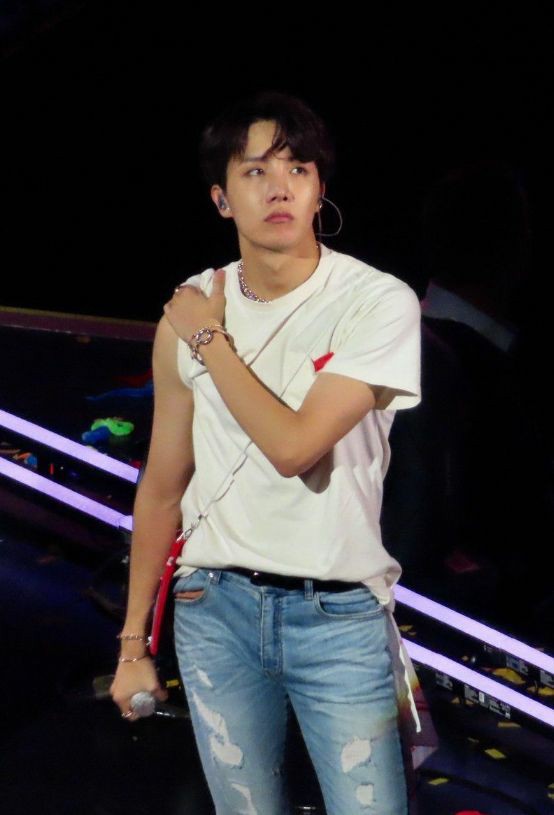 he's so INTIMIDATING 