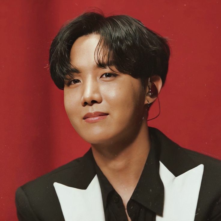 he's so INTIMIDATING 