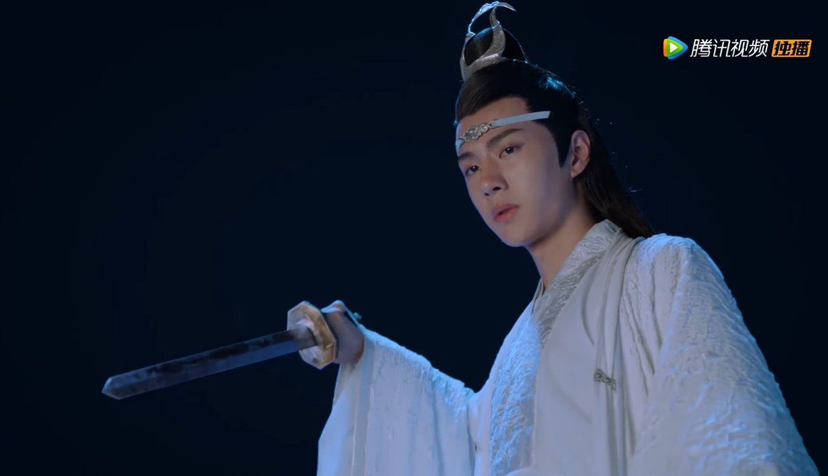 Milie_kth's tweet photo. Do you remember when someone said that lwj stopped wearing blue clothes when he lost wwx, but white clothes instead to mourn for him ?

And started to wear them again at the end of the drama ? Because he had finally found a reason to live again, a way to be happy ? Hello ? https://t.co/mawHA8NmUF
