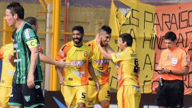 Marcos Magaz ⭐⭐⭐ (@mmagaz) on Twitter photo ¿Cómo les fue a <a href="/MitrePosadas/">Bartolomé Mitre</a> y @PrensaCrucero en Primera División?
Enfrentamientos en el viejo y nuevo Gasómetro. Localía frente a River. Algunas victorias y jugadores históricos.
Les dejo el link:
LOS EQUIPOS MISIONEROS EN PRIMERA DIVISIÓN - P. 2
facebook.com/permalink.php?… ¿Cómo les fue a <a href="/MitrePosadas/">Bartolomé Mitre</a> y @PrensaCrucero en Primera División?
Enfrentamientos en el viejo y nuevo Gasómetro. Localía frente a River. Algunas victorias y jugadores históricos.
Les dejo el link:
LOS EQUIPOS MISIONEROS EN PRIMERA DIVISIÓN - P. 2
facebook.com/permalink.php?…