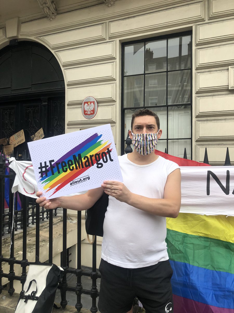 Juvelad's tweet photo. Outside the @PolishEmbassyUK to join in solidarity with our LGBT+ friends who are under threat. Great to see so many people here with @MatthewBeard14 from @AllOut @LGBTLD @PiekarczykMarek https://t.co/2RcUwb0XbS