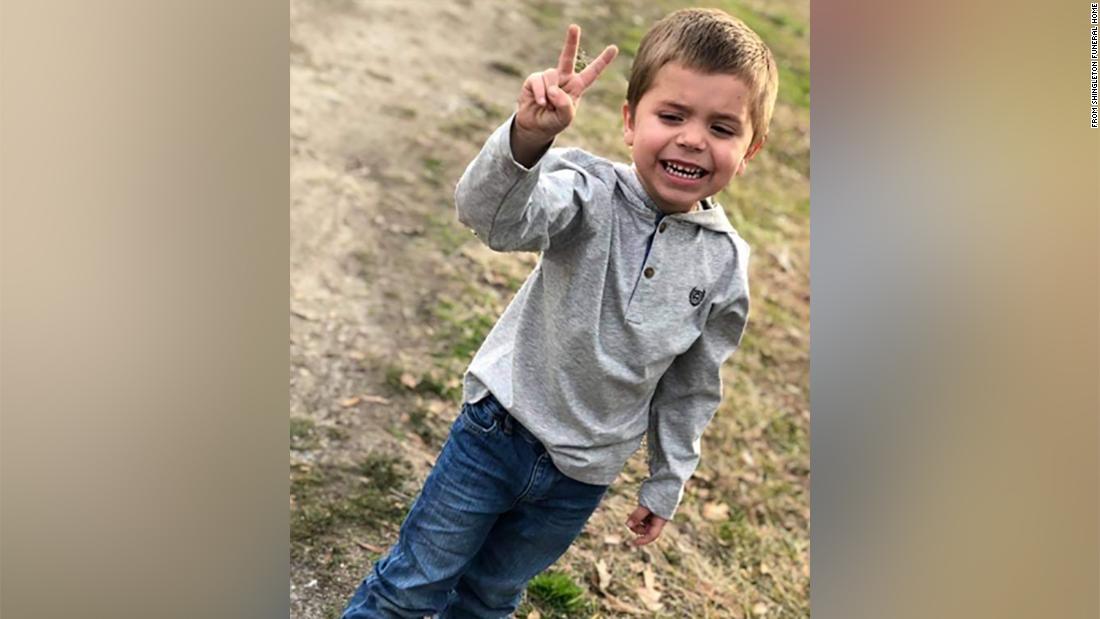CNN's tweet photo. The grieving father of a 5-year-old boy killed in North Carolina said the suspect has lived next door for eight years and he shared dinner with him a day before the shooting. https://t.co/ulq2GNryU8 https://t.co/IhxiTbmEyO