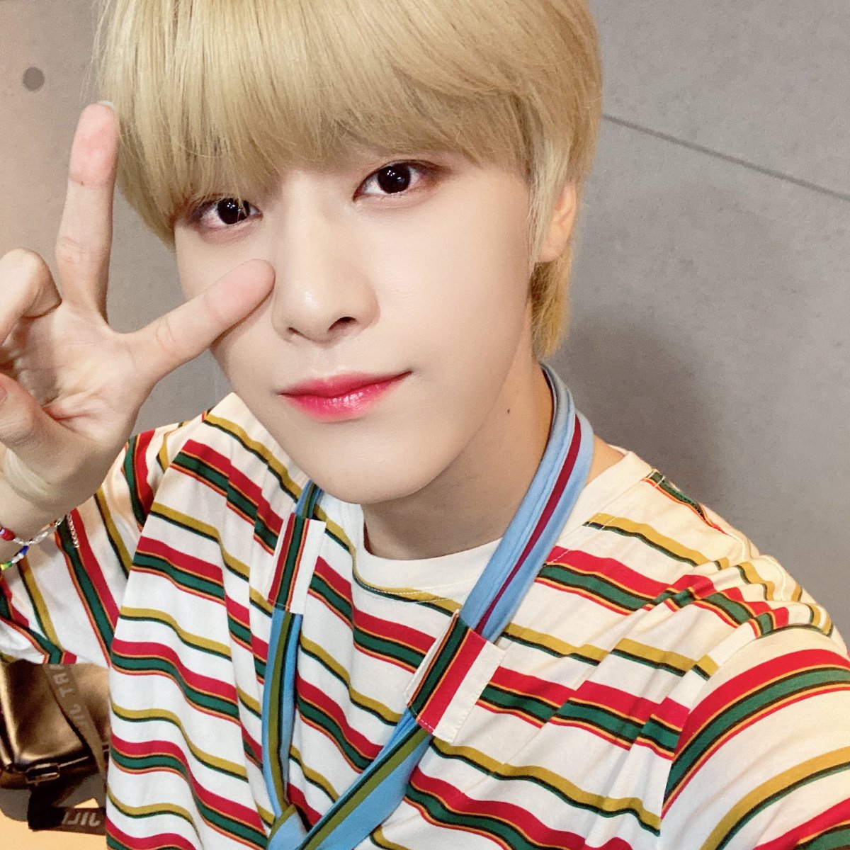 1THE9FRANCE_'s tweet photo. @1the9__official [TWITTER] - 150820

[#YOOYONGHA] 
Merci de rester avec nous jusqu'à la fin Wonderlands 
Revenons-nous avec un look vraiment cool cool !!! 
Je vous aime ❤

#WonderNine #1THE9
#YOOYONGHA
#GoodBye1THE9 #Count

Cr : @1the9__official 
Trad FR : @1THE9FRANCE_ | #Jinsung https://t.co/ufBP5eVPSZ
