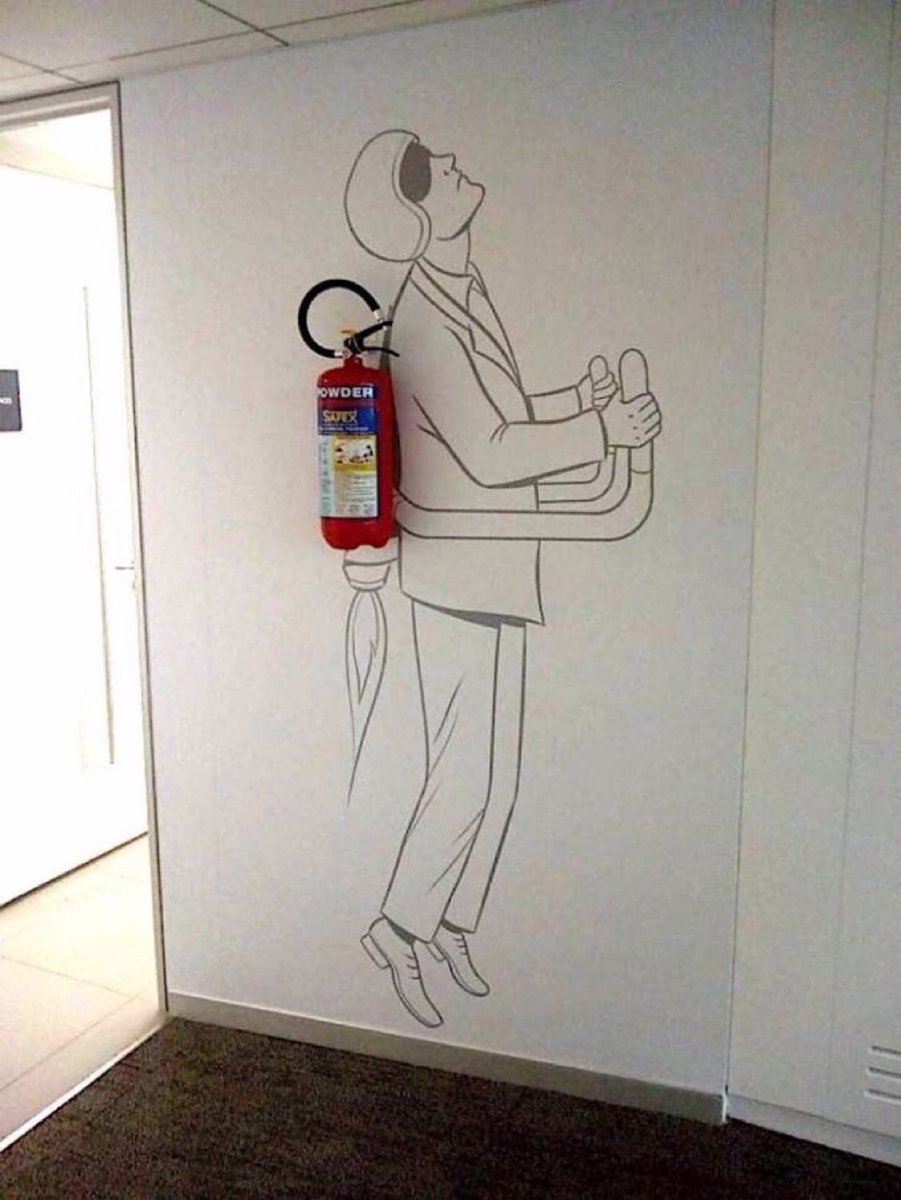 Vala Afshar tweet media