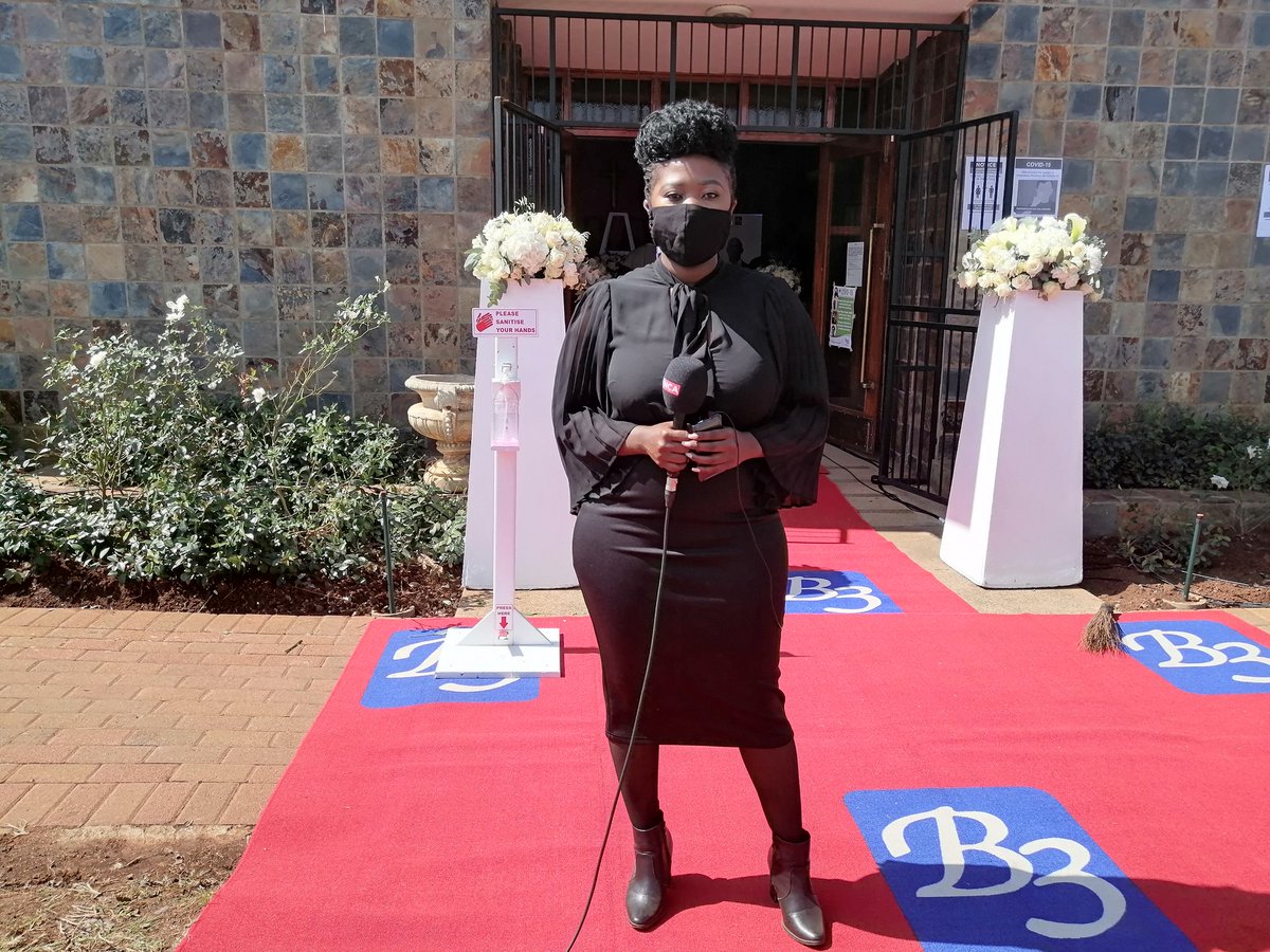 .@B3Funerals thank you for providing abuti Kgomotso 'The Jammer' Mabena with a befitting Service Beyond Ubuntu, Mzantsi is very greatful. Condolences to Eucharist and all Bob's offsprings. 🙏
#BobMabenaFuneral
