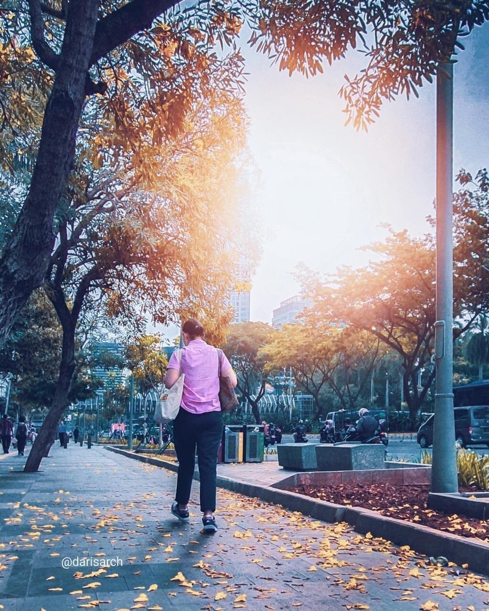 aniesbaswedan's tweet photo. Jakarta telah menjadi salah satu kota paling “instagrammable” di dunia. Begitu banyak foto dan cerita tentang Jakarta. Yang ini adalah seri foto karya Daris Suransyah.

Terima kasih, teruslah bercerita tentang #WajahBaruJakarta.

https://t.co/sfQ2xlKieK https://t.co/p3hnWKivzf