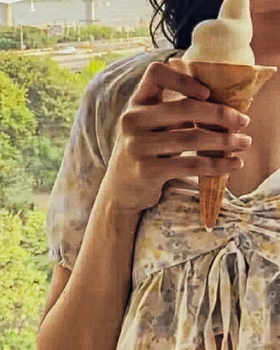 / 𝖍ey 𝖘weet 🕷❕ ᱸ 𓈒

⠀ 𝓟 . lease 𝖗𝖙 this tweet for 𝖋ollow and 𝖈hitchat with me , phaphan jennie❔

˓ ยพท. ลฟตท ˒