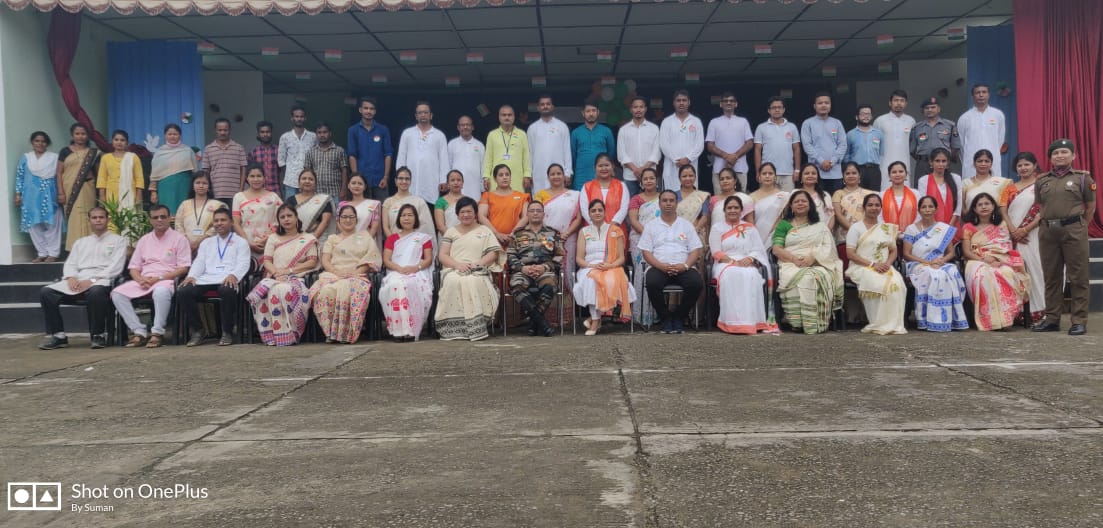 ARPSJorhat's tweet photo. ARPS Jorhat celebrated 74th Independence day with great enthusiasm and patriotic fervour.The celebration commenced with the hoisting of the National flag at 8 am by the officer- in -charge Lt.Colonel Nitin Kaul ,followed by various programs carried out by the four houses. https://t.co/3RsAXjLi0N