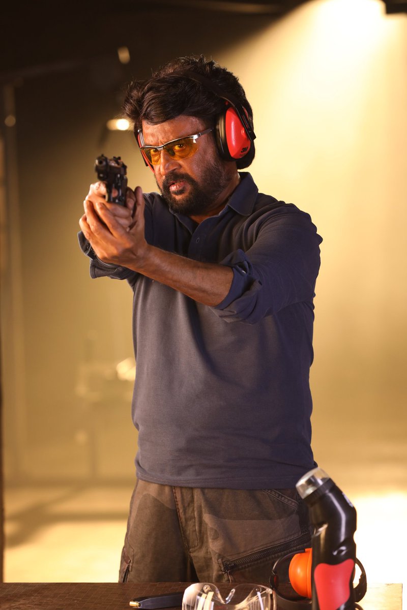 visalpranav's tweet photo. Top 5 Highest Grossing Kollywood Movies In Overseas :
1.#2Point0 - 263 Crs
2.#Kabali - 162 Crs
3.#Darbar - 108 Crs
4.#Bigil - 81 Crs 
5.#Petta - 84 Crs

#Annaatthe #Darbarblockbuster 
#Master #Darbarjoined300crclub 
#Valimai #SooraraiPottru #Boxoffice
#DarbarOnSunTV https://t.co/WYE8kUIyxm