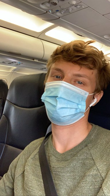 Off again ✈️ https://t.co/iwO3qTpwnU