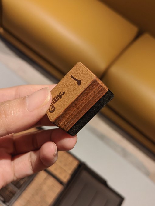 エルメスの麻雀セットが話題に お値段なんと めちゃくちゃかっこいい まとめダネ エルメスの麻雀セットが話題に お値段なんと めちゃくちゃかっこいい まとめダネ