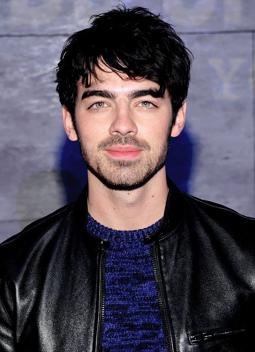 Fernandandreap_'s tweet photo. Happy  birthday a mi ídolo de la infancia ❤🥰🙋‍♀️ @joejonas 
#HappyBirthdayJoeJonas #31YearsOfJoeJonas https://t.co/XIiRdfMATf