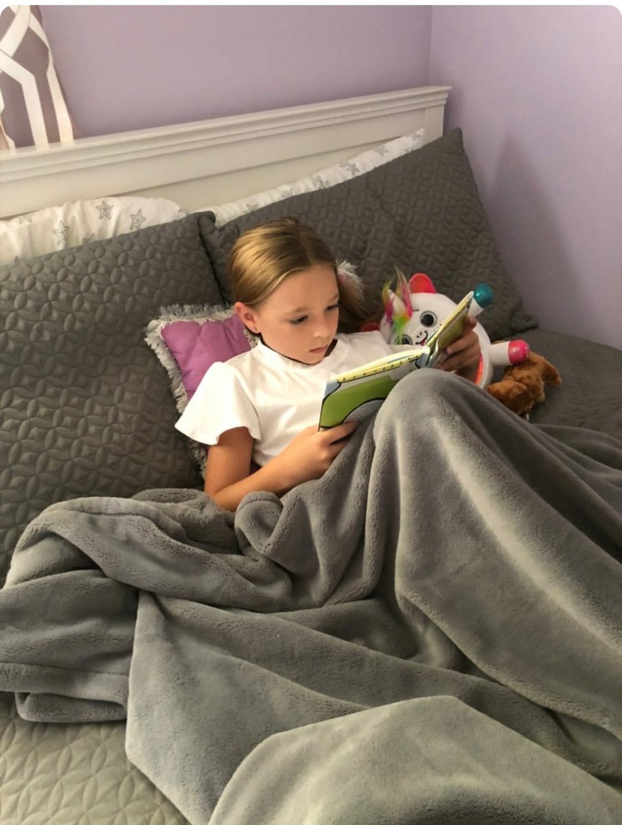 literacydocent's tweet photo. I always β₯ gifting the #Eleanor #trilogy to readers, but I have to say, gifting to my great niece is EXTRA special. She just got them and is already in the #readingzone. #hearthappy #bookitforward @juliesteinberg4 I thought this would brighten your day too! β€ https://t.co/72qwKjwSLP