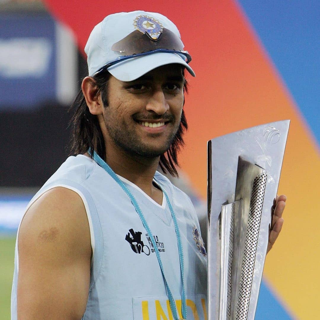 Ilykhan89's tweet photo. Dhoni finishes it off in a style. 
ICC T20 world Cup 2007 🏆
ICC World Cup 2011 🏆
ICC Champions Trophy 2013 🏆
India’s most successful captain in limited-overs cricket Mahendra Singh Dhoni announces retirement from international cricket. https://t.co/mNh5iCblQ6