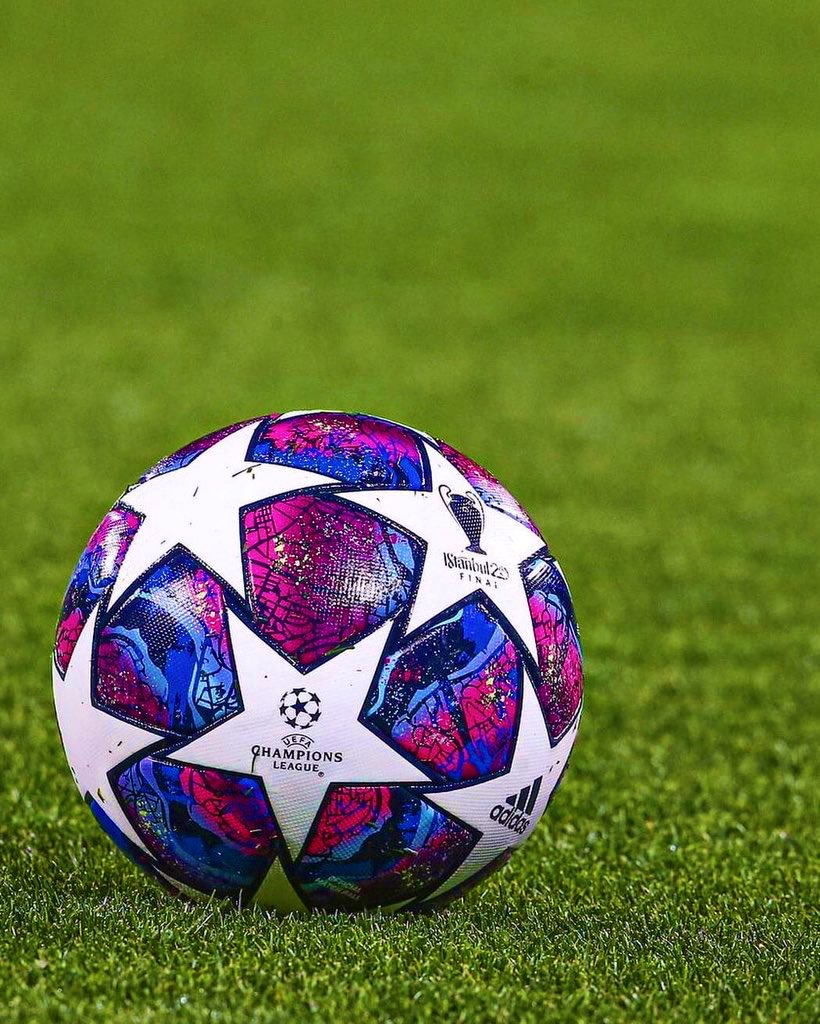 toque_filtrado's tweet photo. Miles de historias contenidas en un simple balón... ����⚽️ https://t.co/DxPvfW8CLB