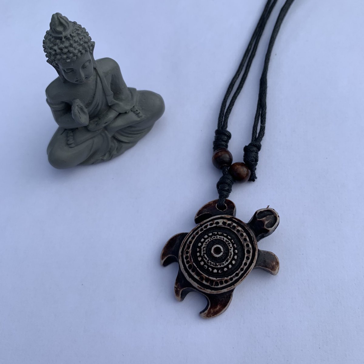 DownAndDirnty's tweet photo. please check out my jewellery on depop. all items under £5 ✨
https://t.co/EgyyWIZUju https://t.co/9SfWf9NgsE