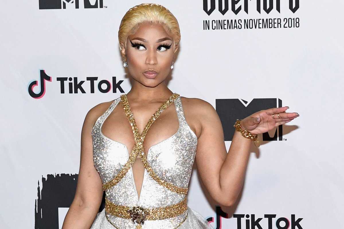 Nicki minaj 2018 MTV EMA awards.