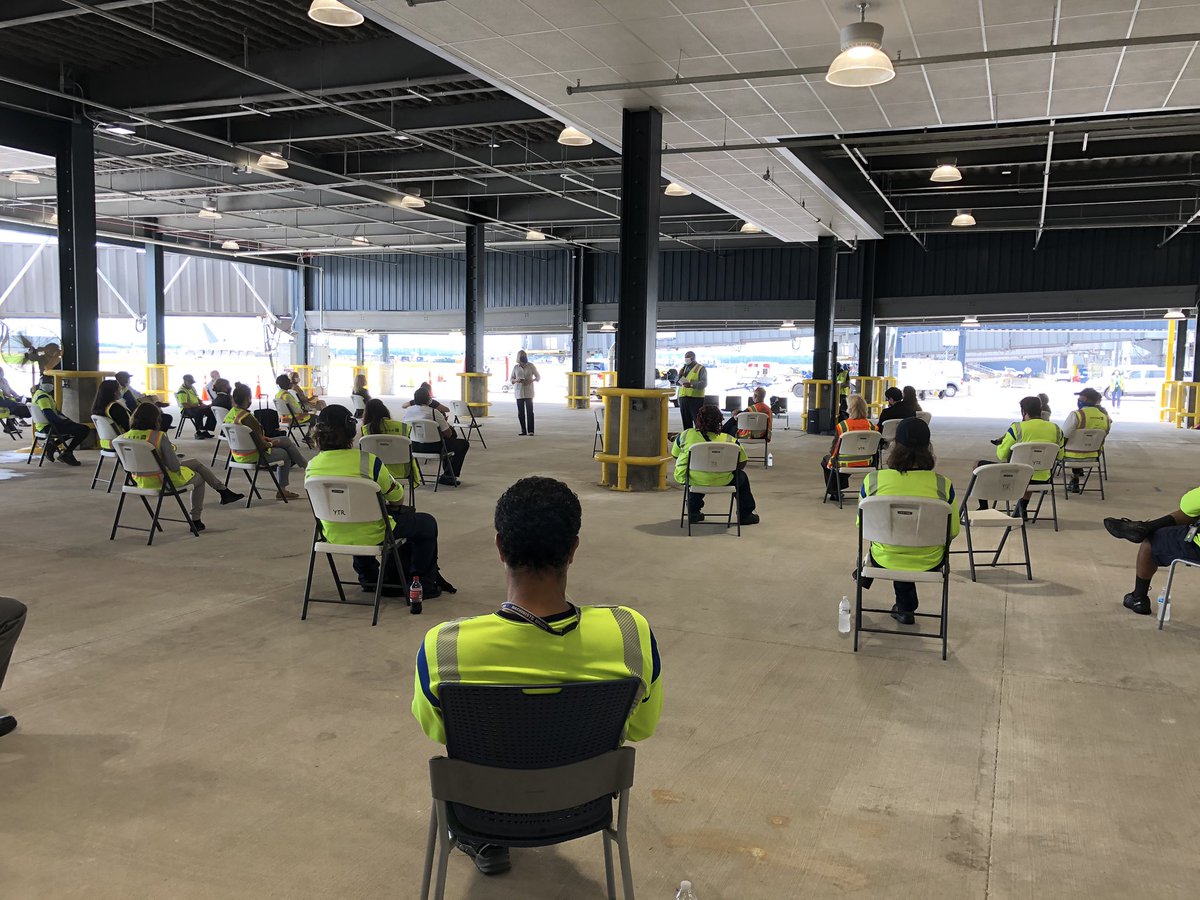 Molly Hennessy tweet media