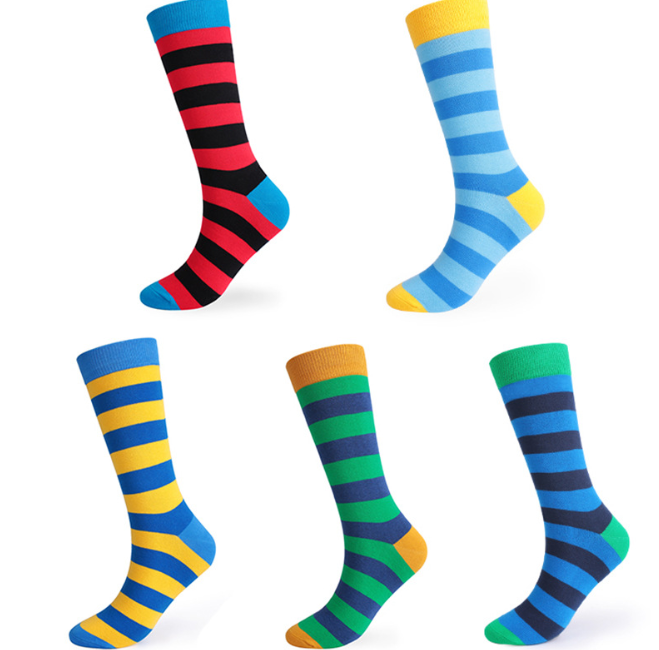 socks_may's tweet photo. New fashion cotton men socks #customsocks #mensocks #socks 
https://t.co/PgzCLzdE4M https://t.co/vkrfmSiFZp