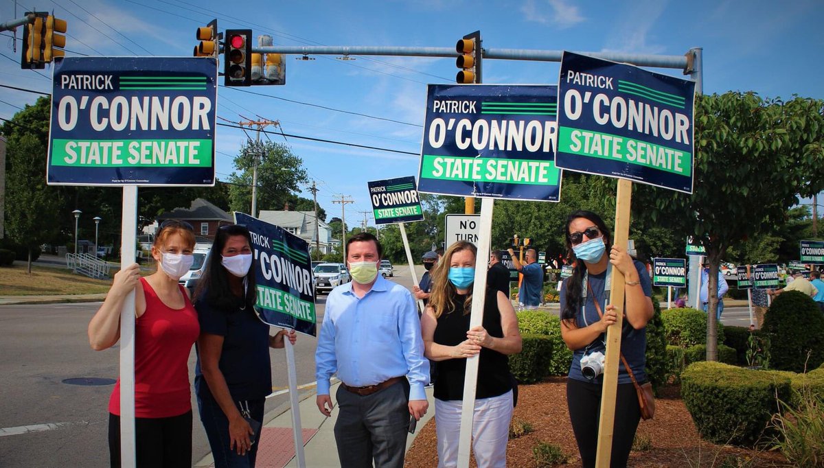 PatrickMOConnor's tweet photo. Thank you so much for the strong showing of support at our standout last night in Weymouth. It's great to be surrounded by some of the best volunteers and supporters. Keep an eye out for future events throughout the district! #TeamOConnor #mapoli https://t.co/vXTLRiPfdx