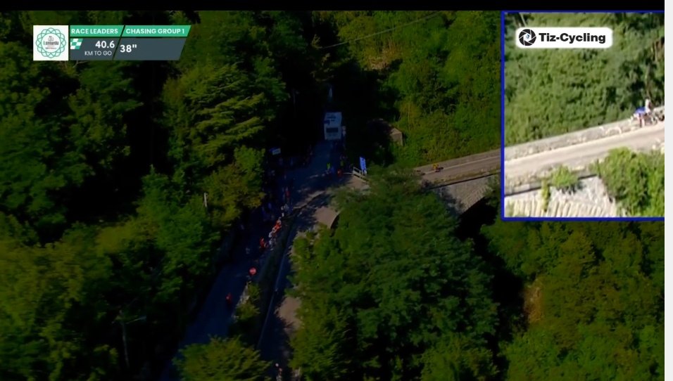 EfeF99UWAAEElXW?format=jpg&name=medium