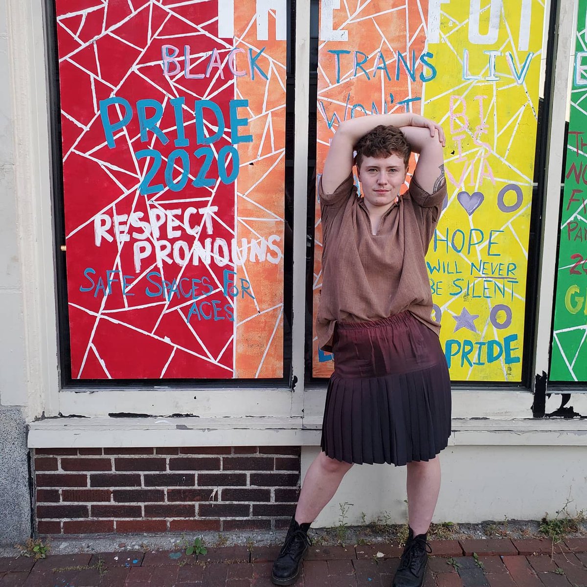 JustEliXO's tweet photo. fuck up the binary 🏳️‍🌈 https://t.co/gsOO5Ns8Tv