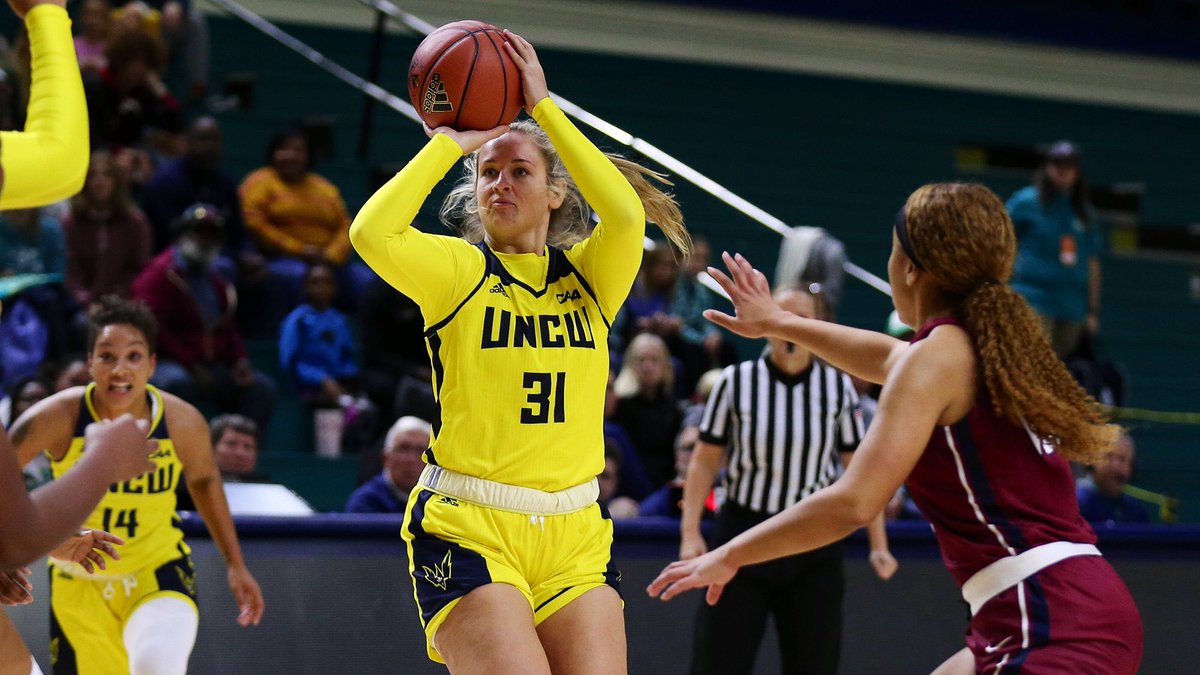 uncwwbb's tweet photo. Seahawk Spotlight!

Jessica Mitchell is a returner from Mount Airy, MD! She is currently pursuing her Business degree with a concentration in Marketing!

Jessica will bring back much needed experience to our team and locker room this season! https://t.co/pocsnrE1iJ