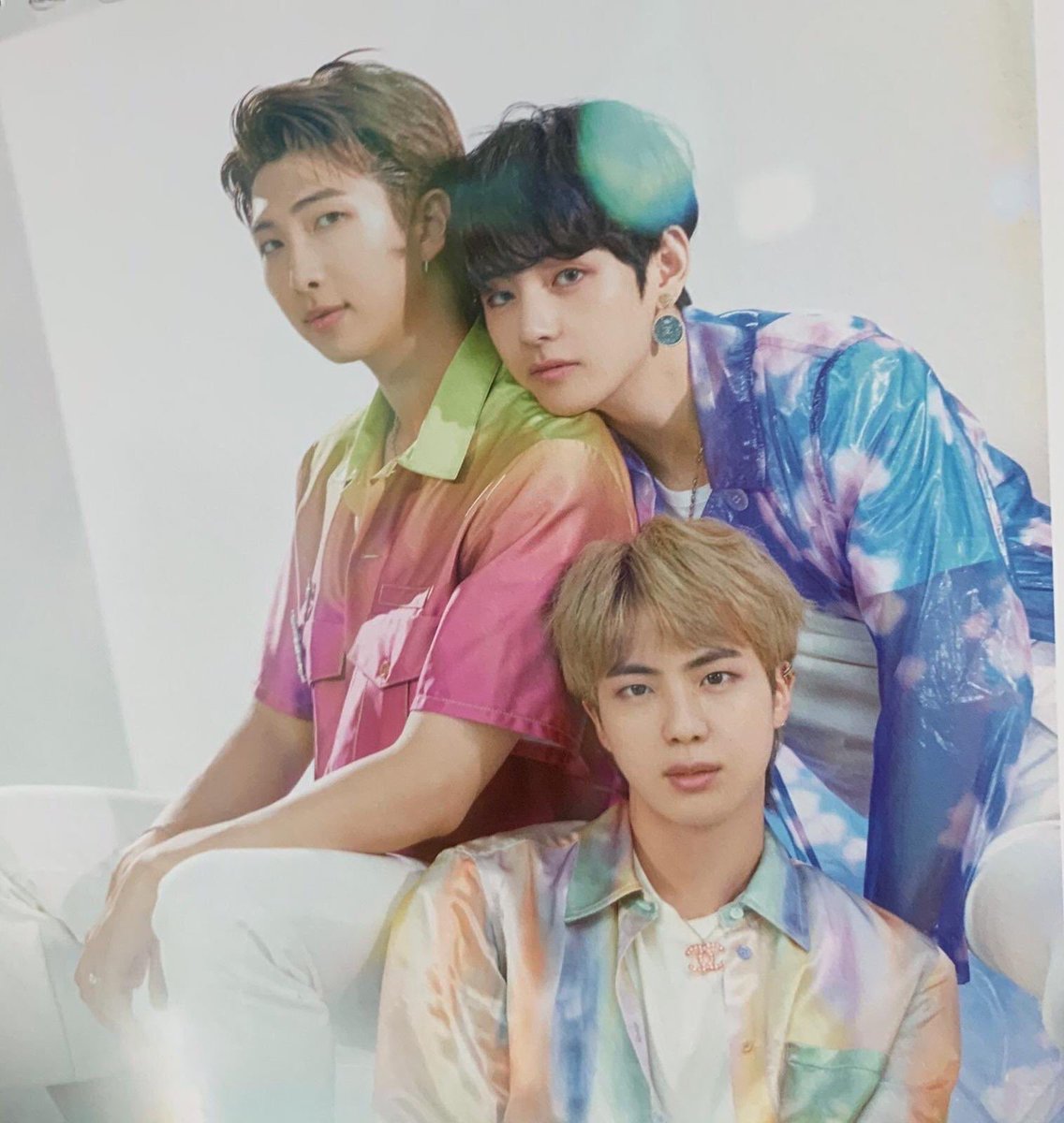 jinspasta's tweet photo. okay but can we talk about kim line for a second https://t.co/AY8nqjp4dS