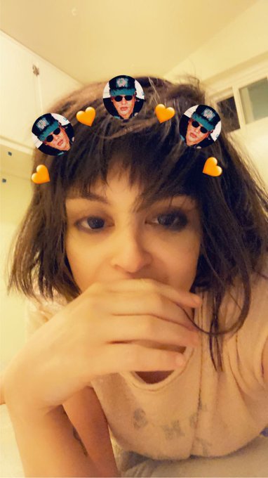 This is the best most crackhead picture of me ever https://t.co/nzbvqf3lDm
