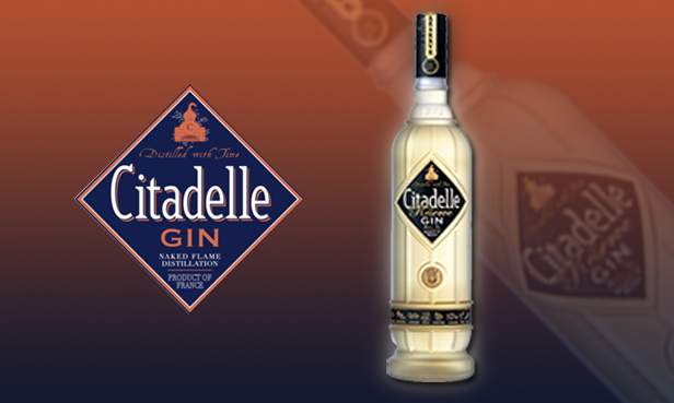 GinXperience's tweet photo. Una ginebra que nos apasiona  😍😍es la @Citadelle_es reserve, envejecida en barricas 🏮 de roble que aporta unos aromas muy especiales. Recomendable 100%. Descubre más en https://t.co/15481Bdx06 https://t.co/UT3peFPMFC