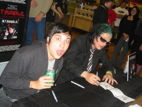 teal roots gerard: a surprisingly long thread