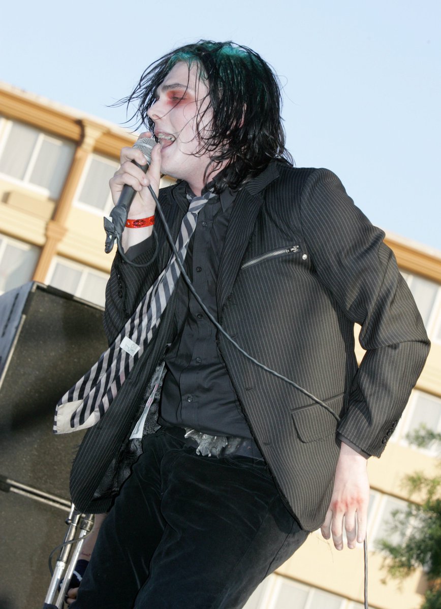 teal roots gerard: a surprisingly long thread