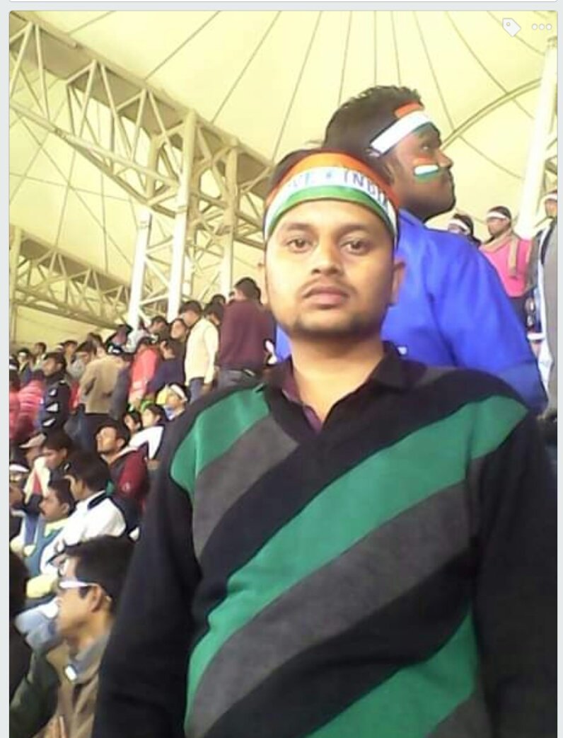 p4pankaj64's tweet photo. Proud to say i have watched #MSDhoni playing live. You were the backbone of the #TeamIndia. If possible plz plz plz plz review your discison.. ๐๐๐ You are one of the fittest players for next world cup.. #dhoniretired #2016diary
Hope u remember @rajeevranjanRRK https://t.co/N4gpkxA4Go