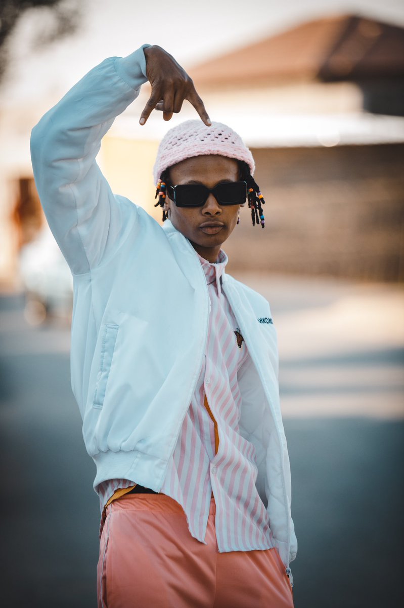 K_Zaka_'s tweet photo. Full time Iβm out here confident as a b?tcπ
Decided to take the long game and build everything from the ground up with a proper foundationβΌοΈ ππΎπ«
New Page up on Instagram - @wayward_visuals π₯π¬
π·: @urbankreativeSA
#WayWardVisuals https://t.co/jq5IvoBOMB