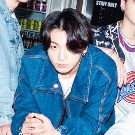 tanniekosmossss's tweet photo. i bet you felt attacked too.

#3rdDynamiteTeaser https://t.co/UFq2VVHUgT