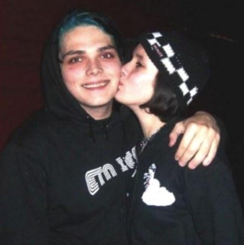 teal roots gerard: a surprisingly long thread