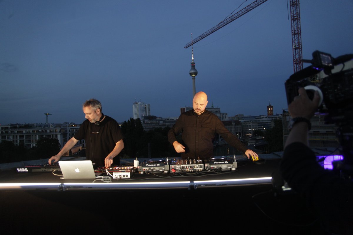 cant wait to air this 60 hybrid set which @FrankeyBeckers and me recorded on the rooftop of the Berlin Bode Musuem.