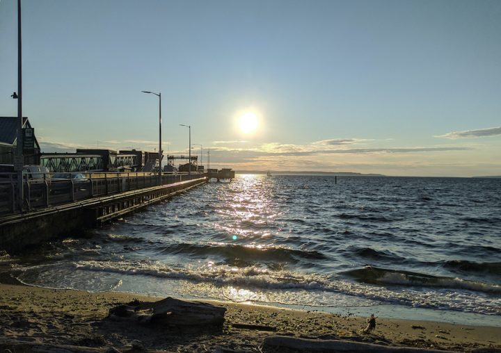 CafeChillRadio's tweet photo. Our latest episode: https://t.co/oblQuvEbIG

Episode 2020-33 includes tracks from...
Chemtrails
DWDY
edapollo
Emancipator
Handycat
Koresma &amp; Marley Carroll
Manatee Commune
Melorman
P4nther
Sundrenched
Telefon Tel Aviv
tomppabeats
Uinta
Volo

@SethicusGP @RichardJDalton @c895radio https://t.co/z5uZEBPQuJ
