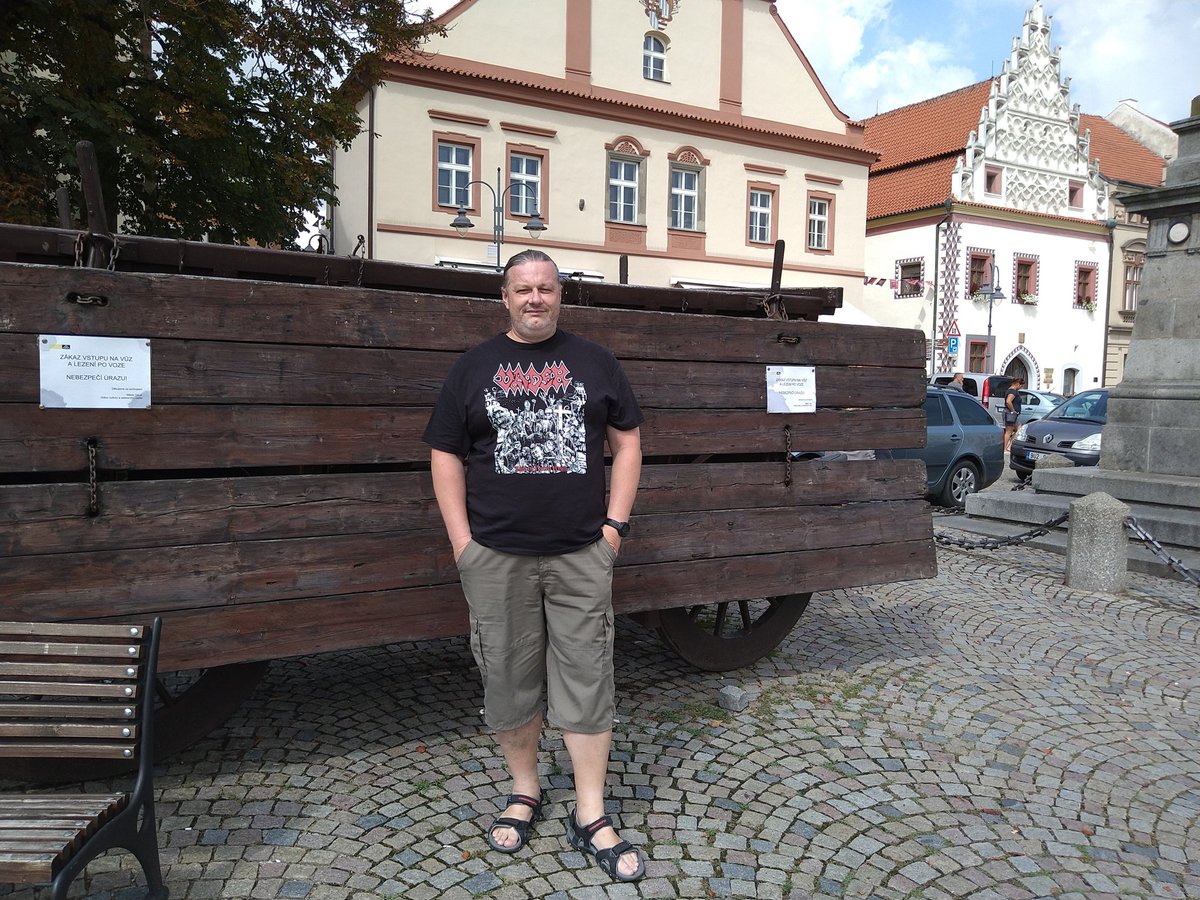 jakubasphyx's tweet photo. Vozova hradba. Tabor. Je tu krasne. @vaderband #vader #tabor #Tábor #OldSchool #metalist #death #Deathmetal #metalfan #band #trip #oldschooldeathmetal #vylet #metalworld #metal #metalhead #víkend #leto2020 https://t.co/n1lLoJIB7k