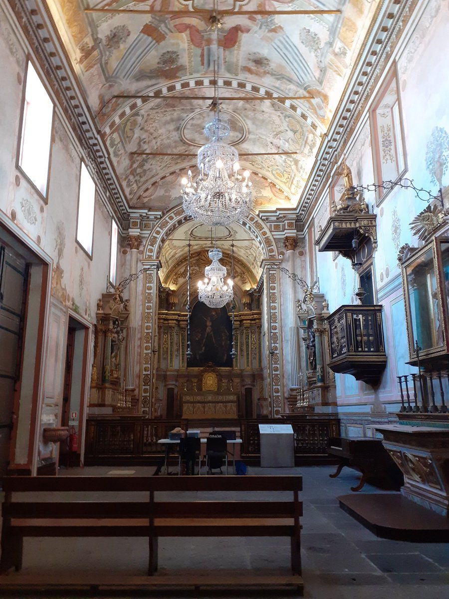 The Museum is inside the former Santa Clara convent, which is a beautiful 18th century building worth the visit in itself. I was the only visitor, and 3 security guards took shifts to escort me through it, I think visiting North Korea must felt that way.I asked one of them15/n &ndash; bei  Museu Carlos Machado - Núcleo de Santa Bárbara