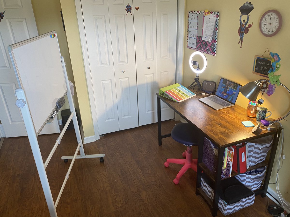 Library_Skyline's tweet image. Making it work from home. My new classroom! @SkylineJags