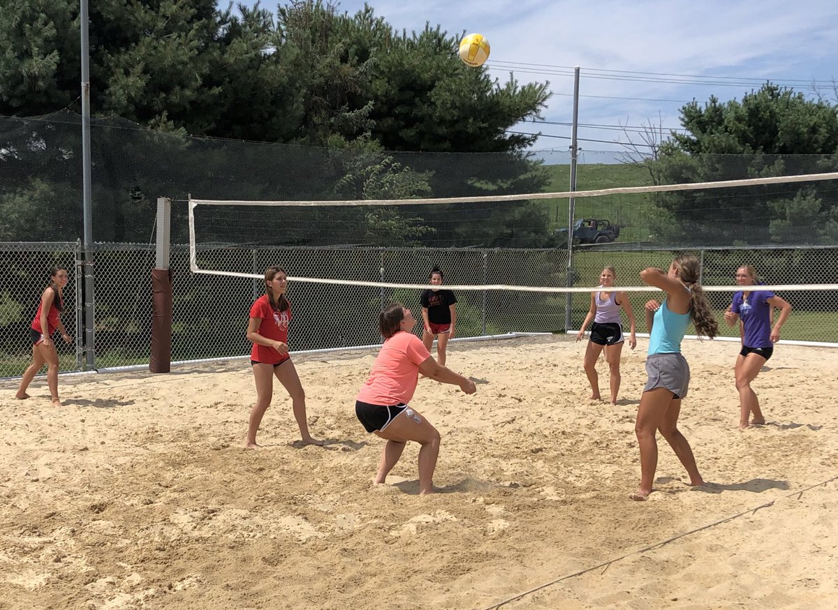 NpQuakerVB's tweet photo. We have a few questions about a putt putt golf hole that needs a tee box 🤔, but it was a great day together yesterday for the #QuakerVolleyball squad out at Cabin Creek Golf! 

Everyone get some rest this weekend cause we are only *seven* days from Game 1!

#TogetherWeCan 🔴🏐⚫️ https://t.co/xToxrJPOcp