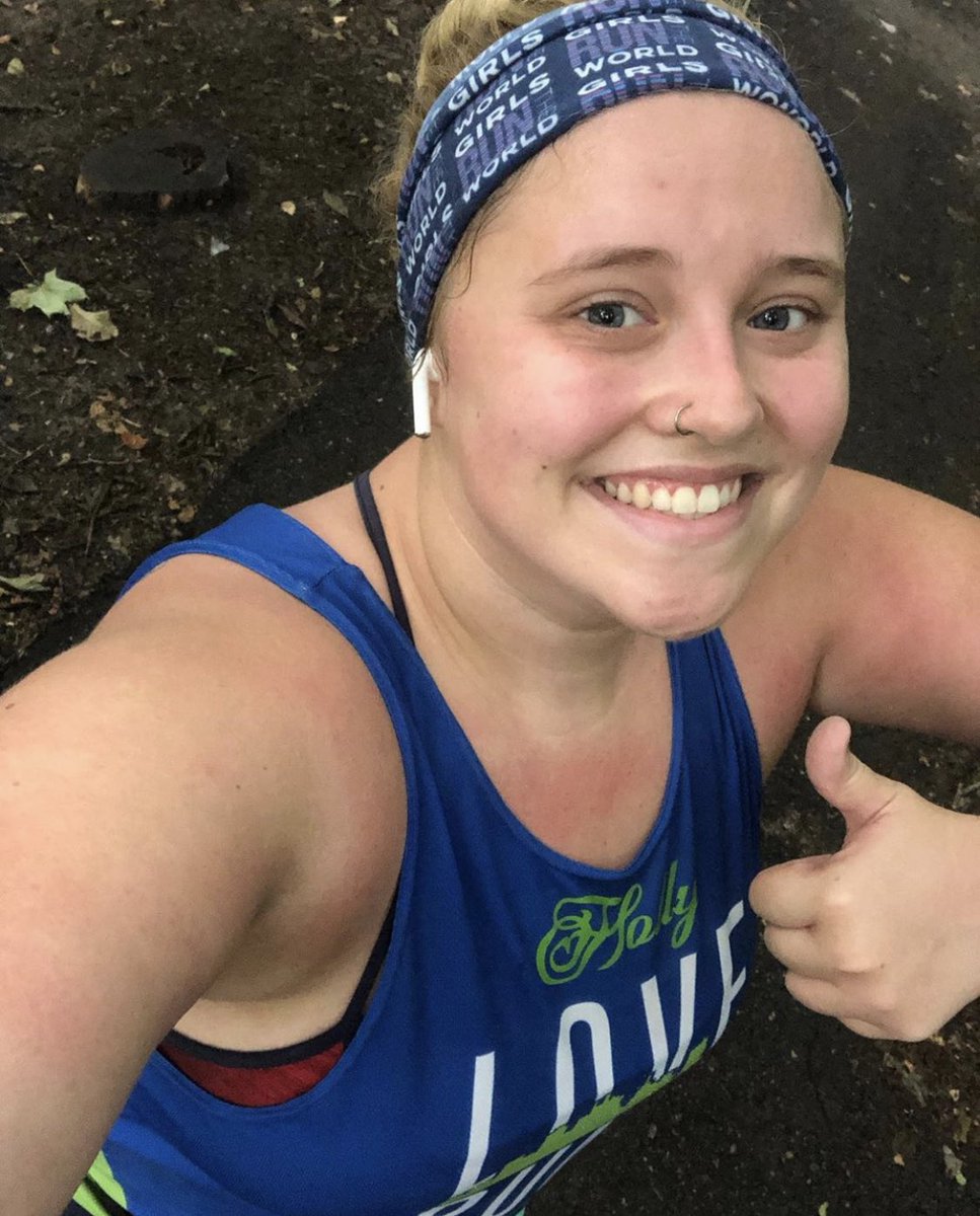 LoveRunsDetroit's tweet photo. Check out all these smiles on long run Saturday! 🤳 
•
#LoveRuns #Runfie #FreedomRunners #FreedomWalkers #EndHumanTrafficking #DoingSomething 💙💚 https://t.co/eJJLX4mhBe
