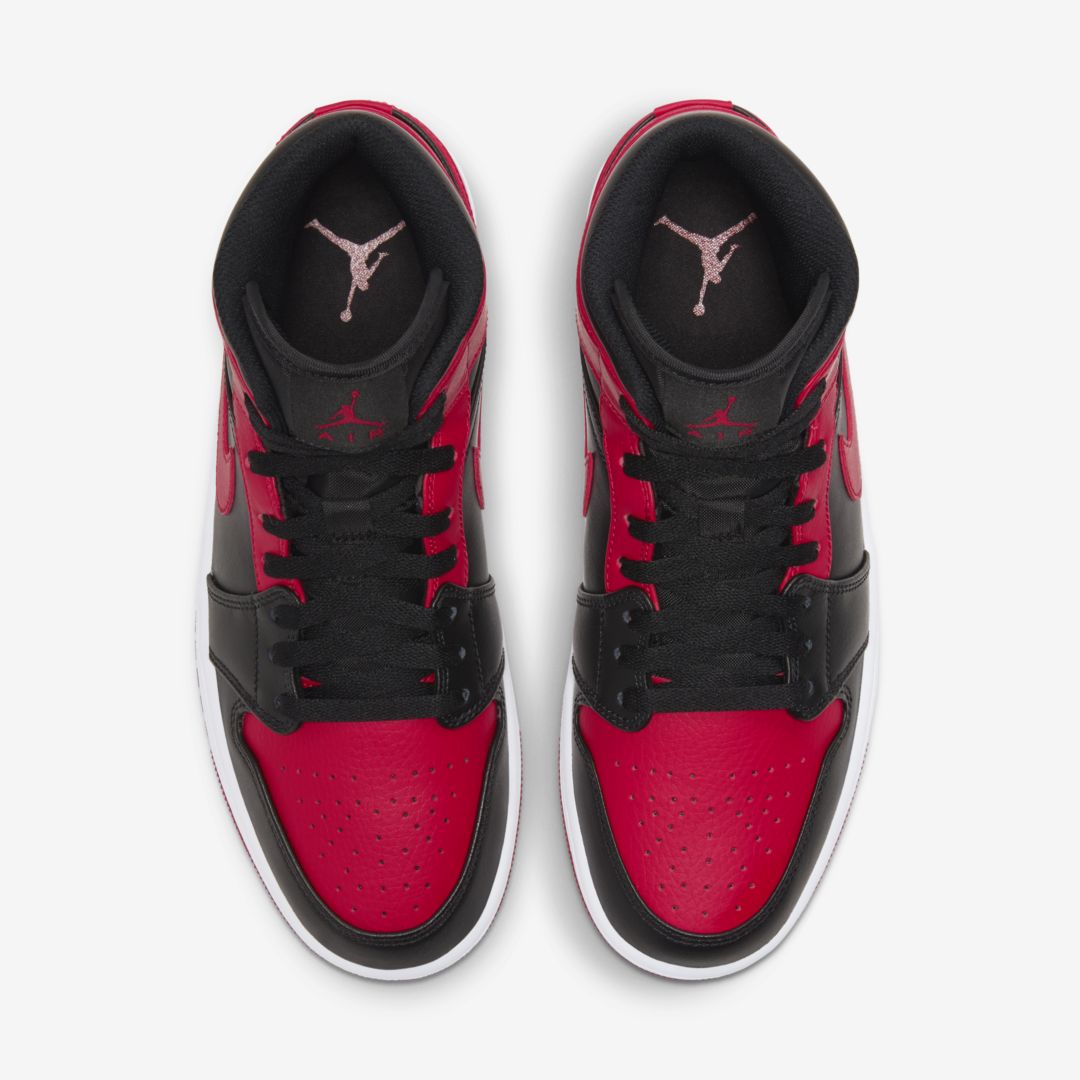 J23app's tweet image. Coming Soon: Jordan 1 Mid "Black/Red"