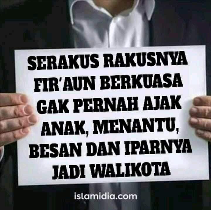 BARU INI...  
ONO PEMIMPIN NGURUSI NEGORO MALAH DADI BUBRAH TATANANE, BANGKRUT, NINGGALI UTANG SAK ABREK² ASET E DIDOL I KABEH..
NGONO KOK BANGGA SING DI BANGGA KE KI OPONEEE???

#OmnibusLawBayarInfluencer