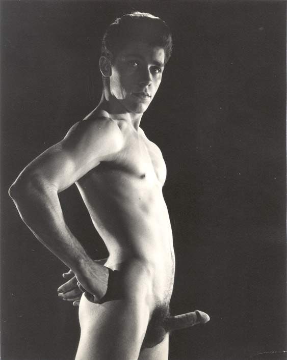creatureblackl1's tweet photo. In response to an inquiry from @ben7645, photos of Jim Collette, older brother of Rick Collette [Photos by Athletic Model Guild and Pat Milo] Los Angeles, 1967 or 1968 #jimcollette #rickcollette #athleticmodelguild #patmilo #vintagemen https://t.co/WSWblnhX9Y
