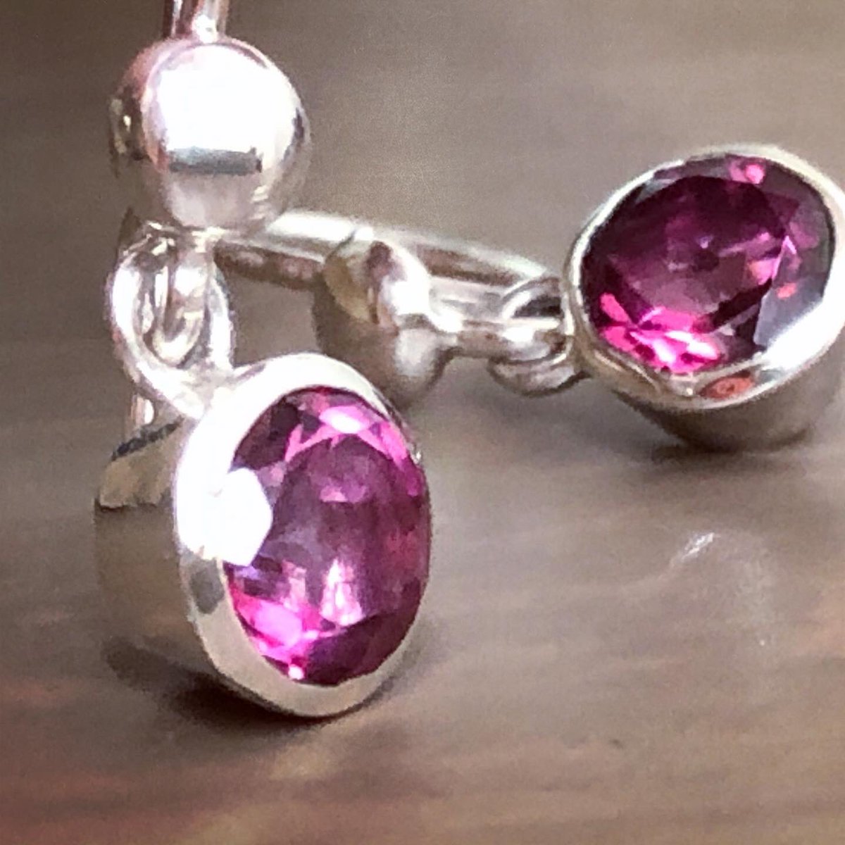 HotTorStudio's tweet image. Handmade and sold. Raspberry topaz earrings. If you’d like a pair made just for you, contact me. Made in the USA and shipped worldwide.