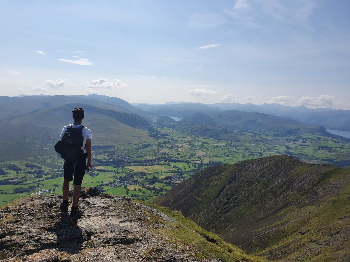CTizzle27's tweet image. What a way to hit 50 Wainwrights, with one of the best walks we’ve done in Lakeland. Can’t recommend Blencathra highly enough. 3 ✅ off in total taking us to 51/214. #wainwrightamonth